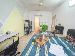 Puchong, 1-12pax, Projector, Free WiFi, 3BR